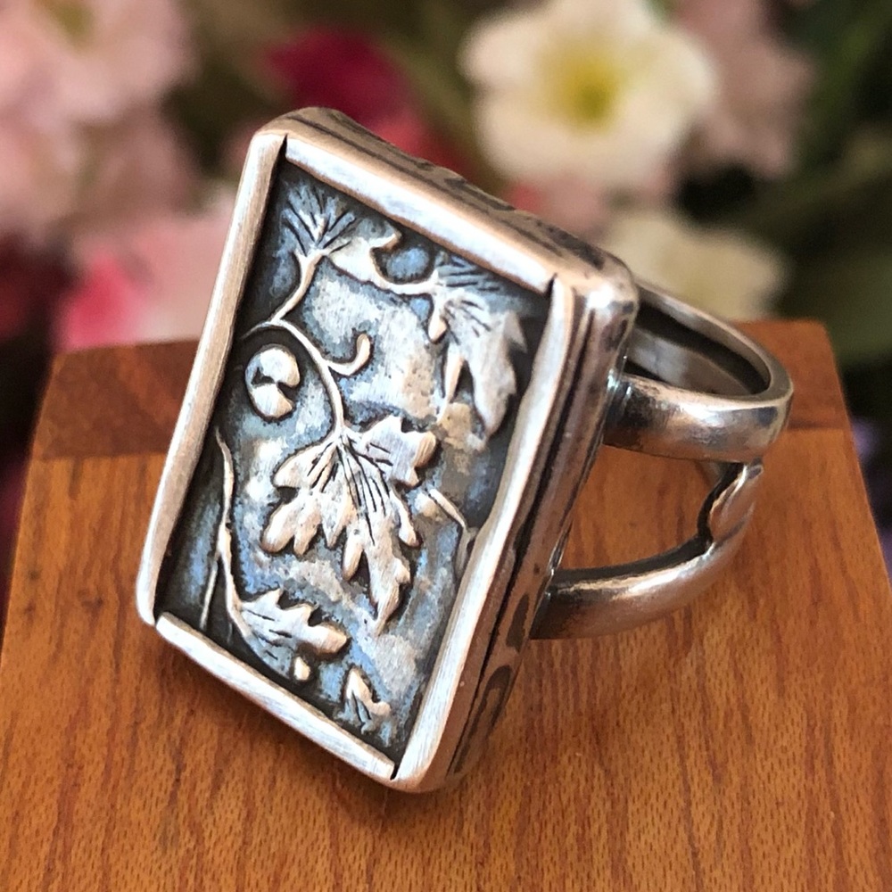 Vintage Silpada Sterling Silver Floral Vine Leaf Ring Size 7 R1839